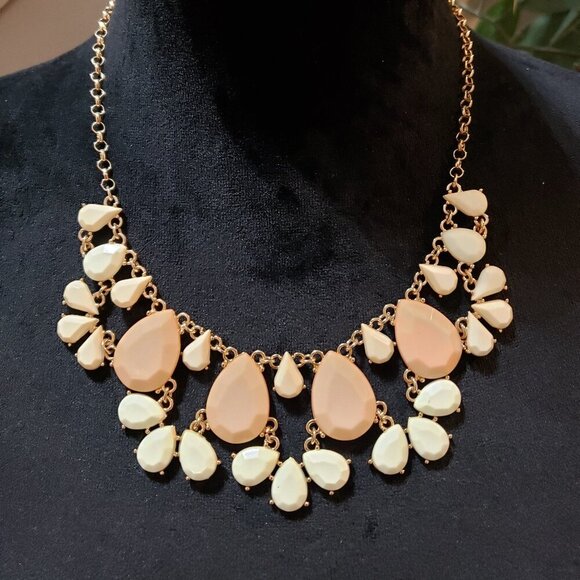 Womens Fashion Pink White Rhinestone Gold Tone Chain Necklace with Lobster Clasp - Picture 1 of 6